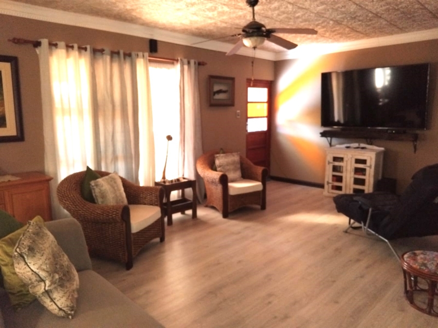 4 Bedroom Property for Sale in Riversdale Western Cape